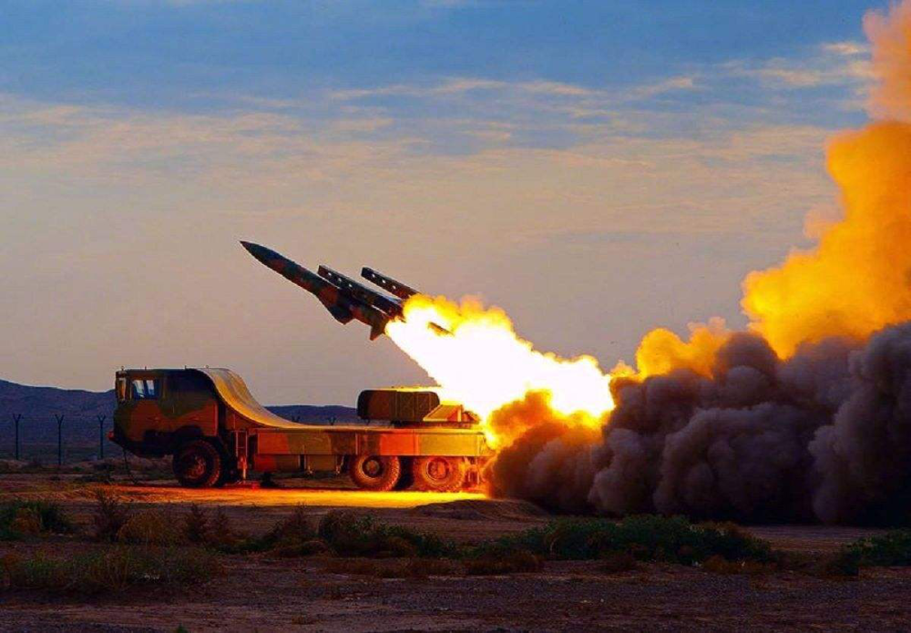 大批将领齐聚印国产导弹起飞8分钟再出故障一声巨响当场全灭