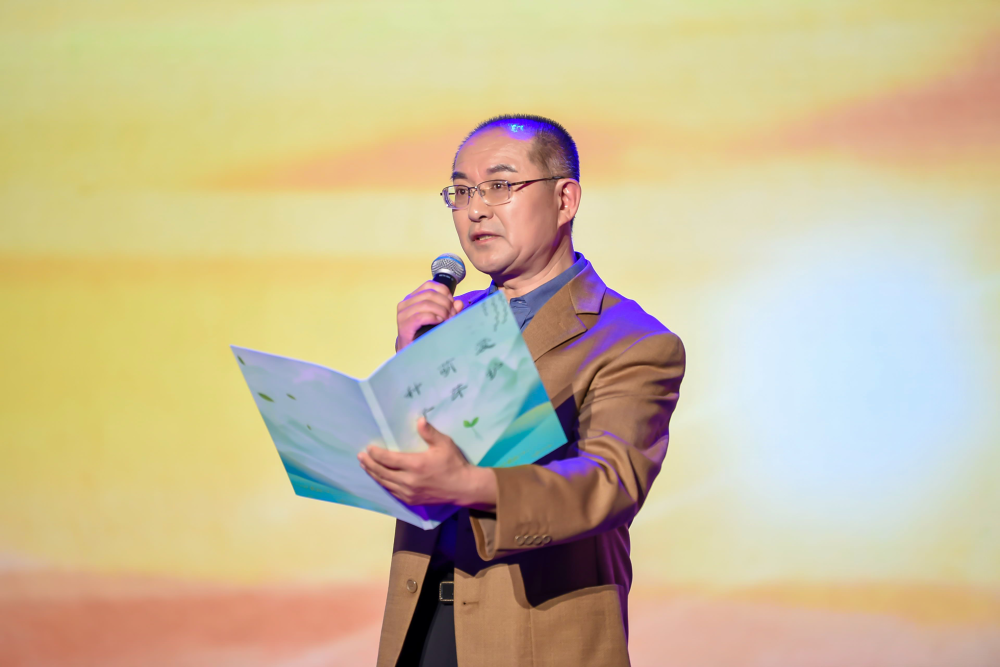 北京广播电视台|“秋意昂扬 致敬榜样”暨2020年有声阅读特别活动温情举办