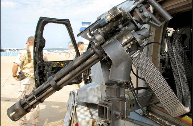 用一把无限子弹的加特林机枪在中国古代能守住城池吗