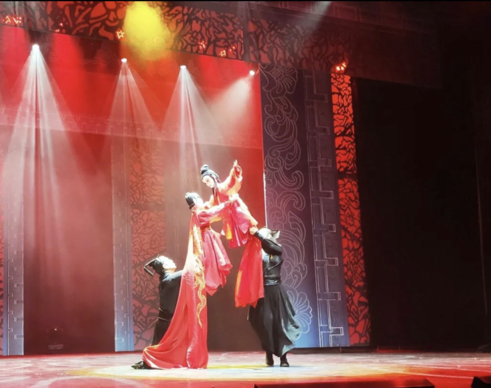 长城长|谁解坚心继此来——原创木偶剧《长城长》赏析