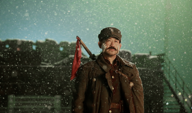 姜武的电影,每1部都直击观众心灵|姜武|八佰|让子弹飞|姜文|一个老兵