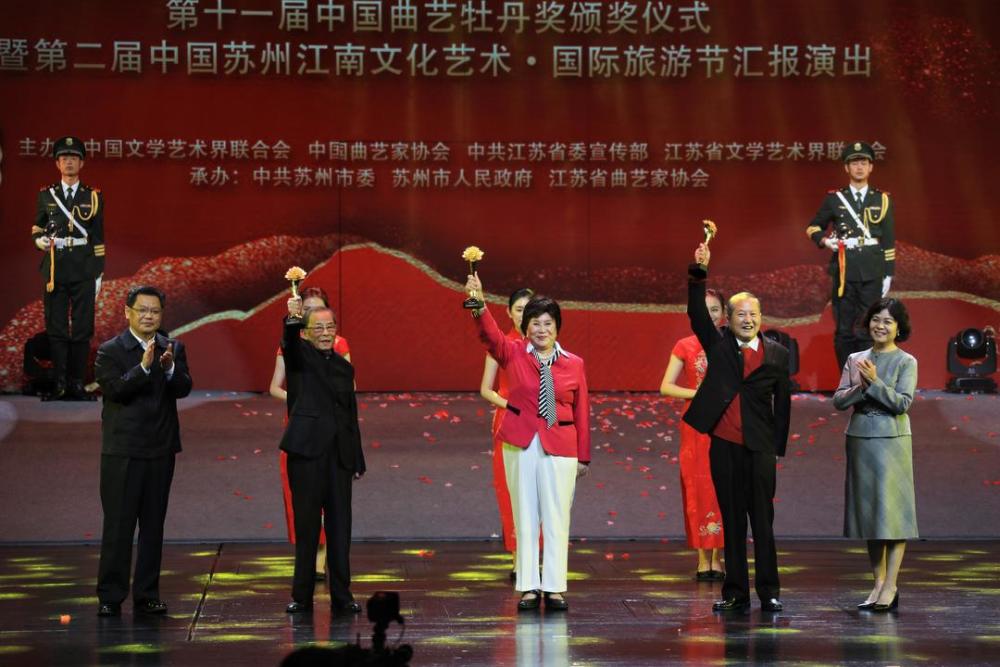 刘兰芳|从岁月中走来的评书大师刘兰芳：76岁了，我还在舞台上