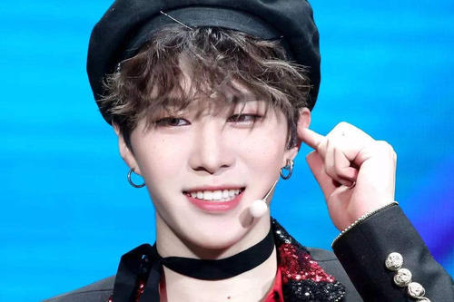 范丞丞|范丞丞节目录制现场突发事故！粉丝摔伤被救治，发文还原现场感谢范丞丞帮助