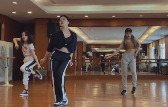 孙莉|孙莉复出拍广告被群嘲，我看到背后最恶心一幕，女人不需要被定义