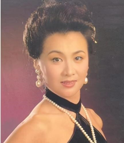 影后李媛媛:39岁为生子拒绝治癌,41岁病逝,陈道明后悔痛哭