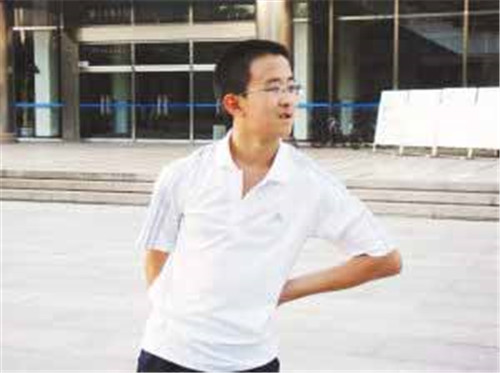 北京|9年前，逼父母在北京买豪宅的神童，究竟是爱慕虚荣还是眼光毒辣