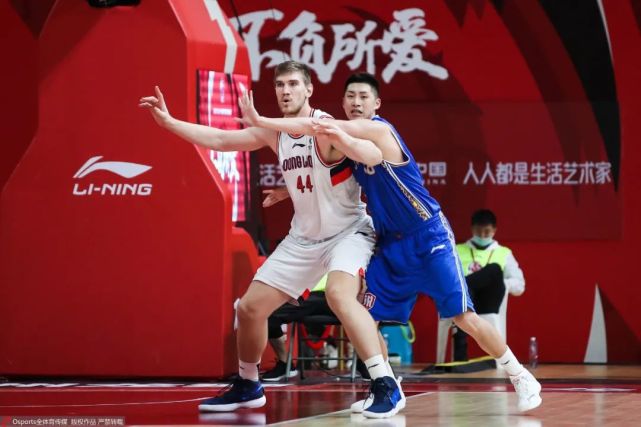 五人得分上双,时代中国广州获新赛季首胜