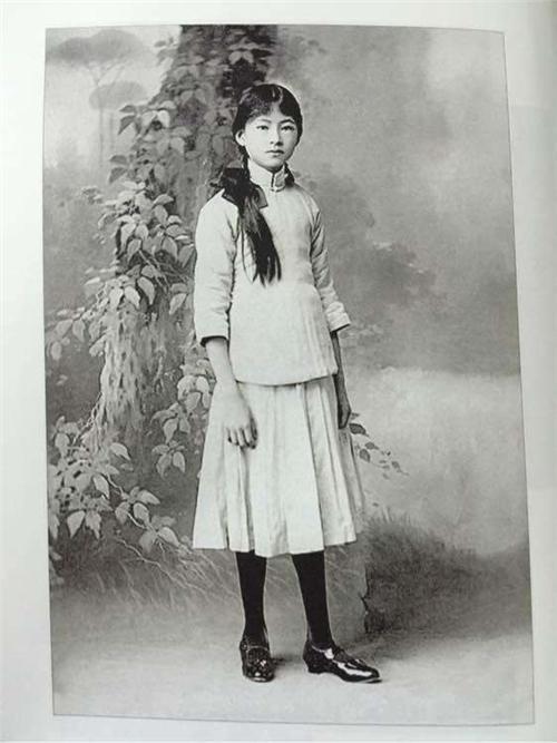 林徽因最凄美一首情诗送给已婚的徐志摩开篇就第一句惊艳众人