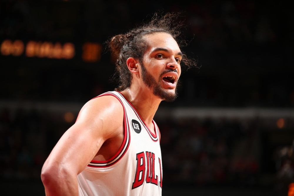 诺阿是巴特勒生涯早期在公牛时的队友,而那时的诺阿和罗斯一度让公牛