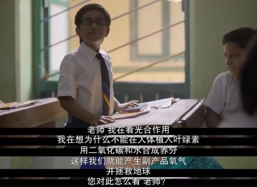 阿雅安|骗了10亿人的超级网红，被这部新片戳穿了