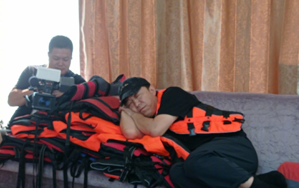 陈赫|陈赫发文：草率，上了一艘贼船啊，看到配图，要笑疯了