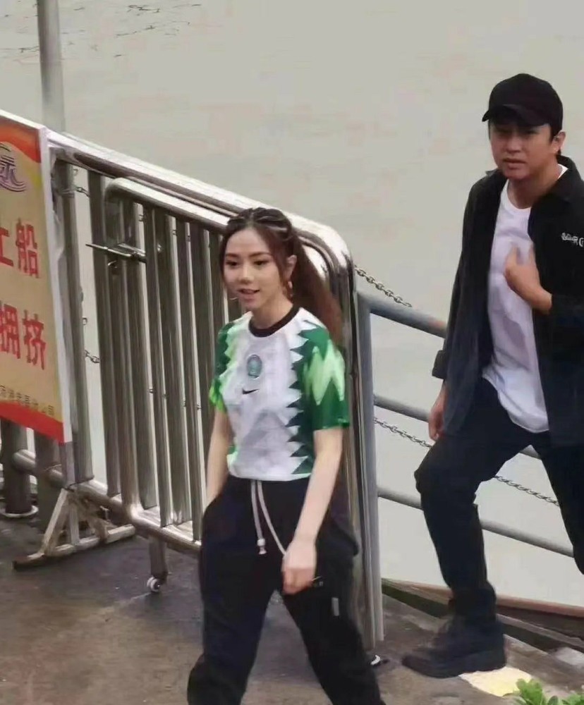 陈赫|陈赫发文：草率，上了一艘贼船啊，看到配图，要笑疯了