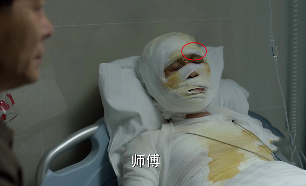 穿帮镜头|影视剧穿帮镜头，拍战争戏演员笑场，杨过断了哪条胳膊？