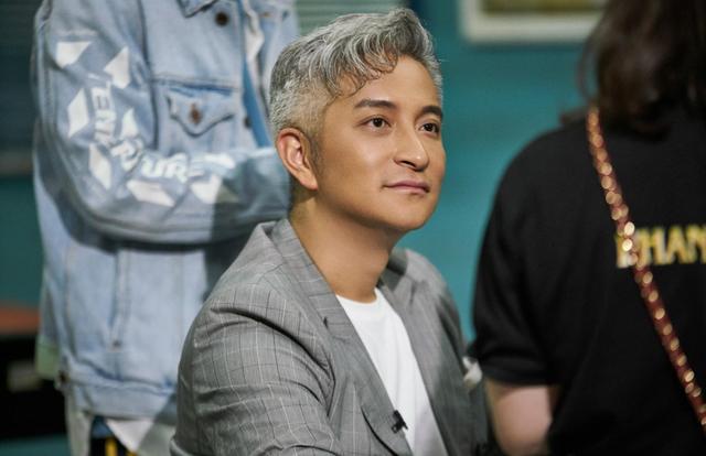 吉杰|43岁吉杰扮女人带货，曾与张杰只差一名，如今为了生存太唏嘘