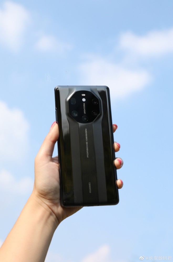 华为mate40prors保时捷设计真机上手图片曝光