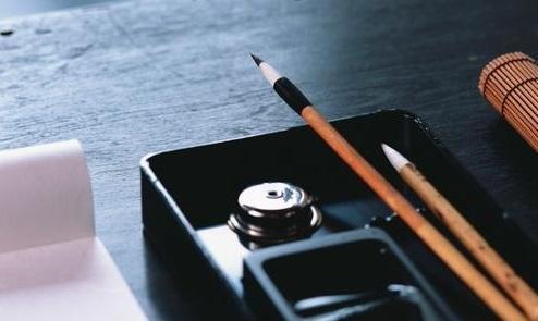 闻一多|为什么感觉现在老是有人拿平平仄仄来说事，多提倡些新诗不好吗？