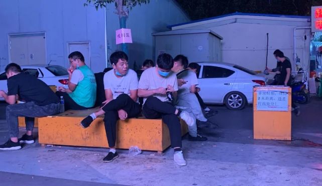 生产iphone 12的00后:随时准备提桶跑路