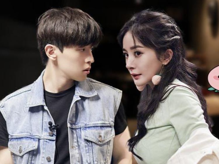 邓伦更博庆生,马思纯留言送祝福,有谁关注到"热一"女明星?