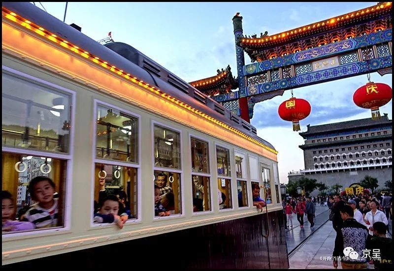 饶强|百余张摄影作品，展现“京城之脊”的历史风韵