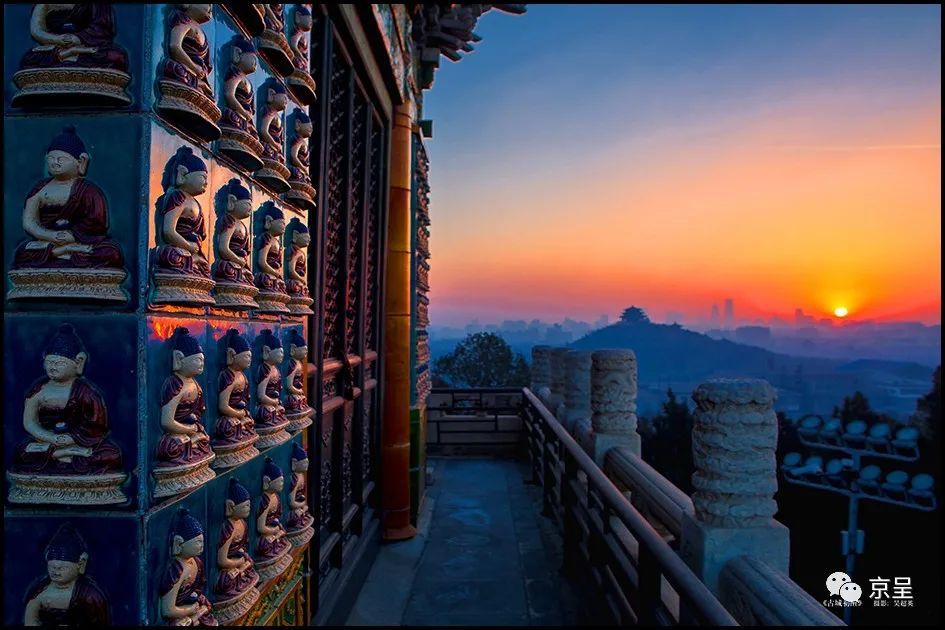 饶强|百余张摄影作品，展现“京城之脊”的历史风韵