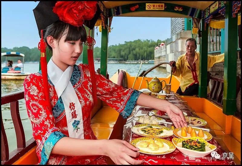 饶强|百余张摄影作品，展现“京城之脊”的历史风韵