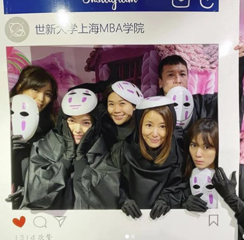 霍建华|霍建华开跑车撇下爱妻，林心如雨中失魄一人放空，网友：真爱难寻