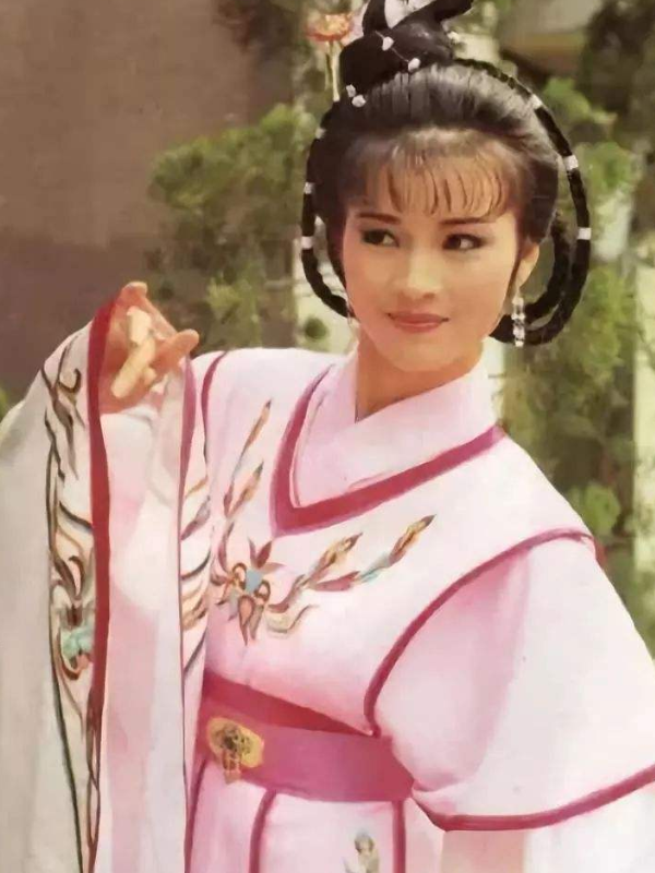 西施董智芝23岁走红32岁息影隐退逐渐被人遗忘