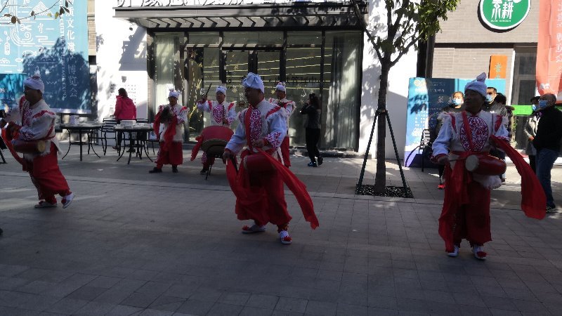 兰州太平鼓|兰州太平鼓、开封盘鼓、济南鼓子秧歌……“鼓阵”串起非遗博览会