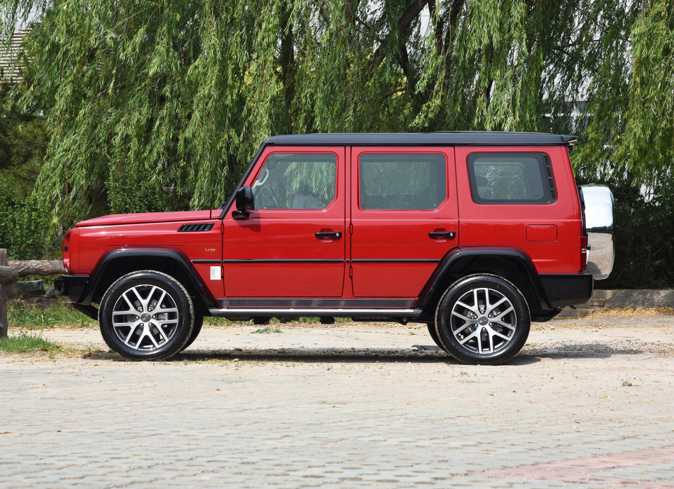 四驱系统|“国产大G”来了，全是标配四驱系统，30万的起售价是真值