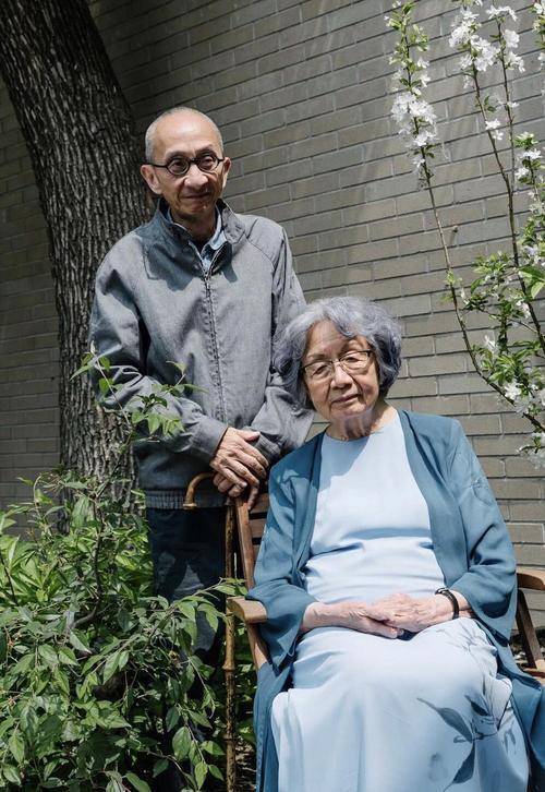 掬水月在手|《掬水月在手》导演陈传兴：用镜头搭建“诗与存在”