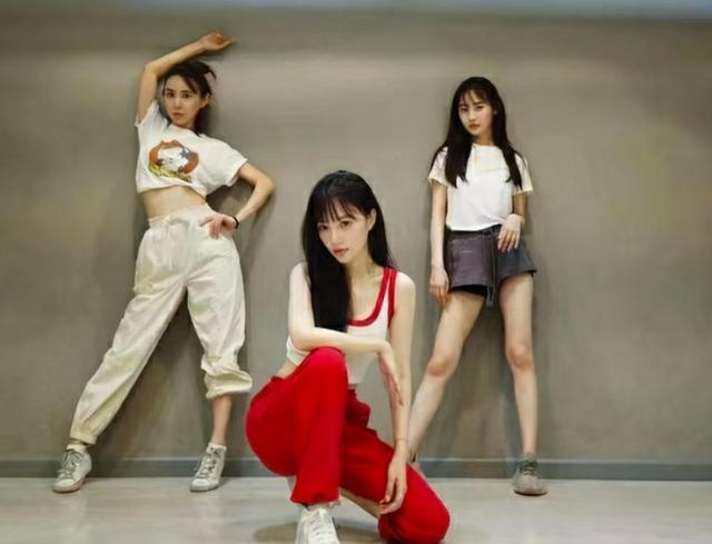 李小璐|李小璐近照状态越来越好，曾自曝：如果不是女儿，早已结束了自己