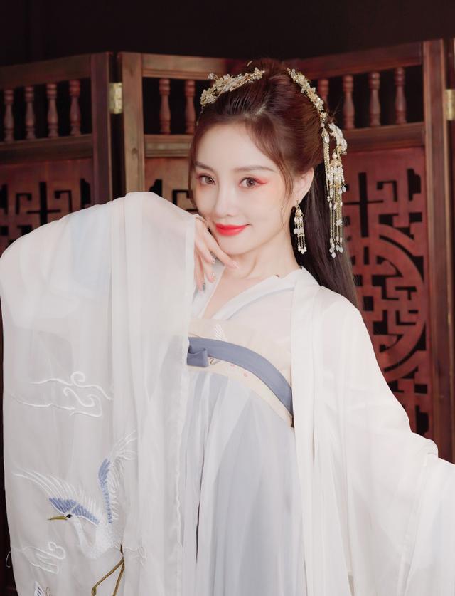 李小璐|李小璐近照状态越来越好，曾自曝：如果不是女儿，早已结束了自己