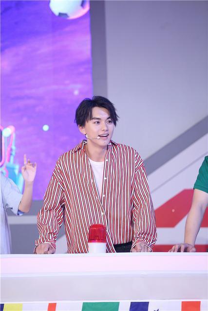 张元坤|张元坤致使粉丝怀孕，不负责任拉黑对方，是黄渤旗下艺人