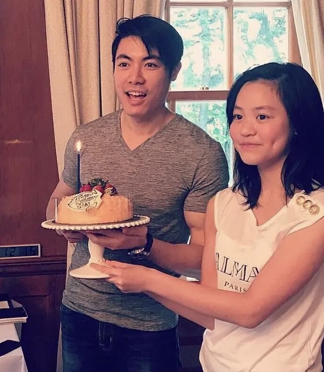 刘銮雄|刘銮雄前女友吕丽君是赢家，收20亿财产后分手，和鲜肉恋情曝光