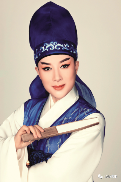 越剧界的先锋茅威涛我有撞南墙的勇气