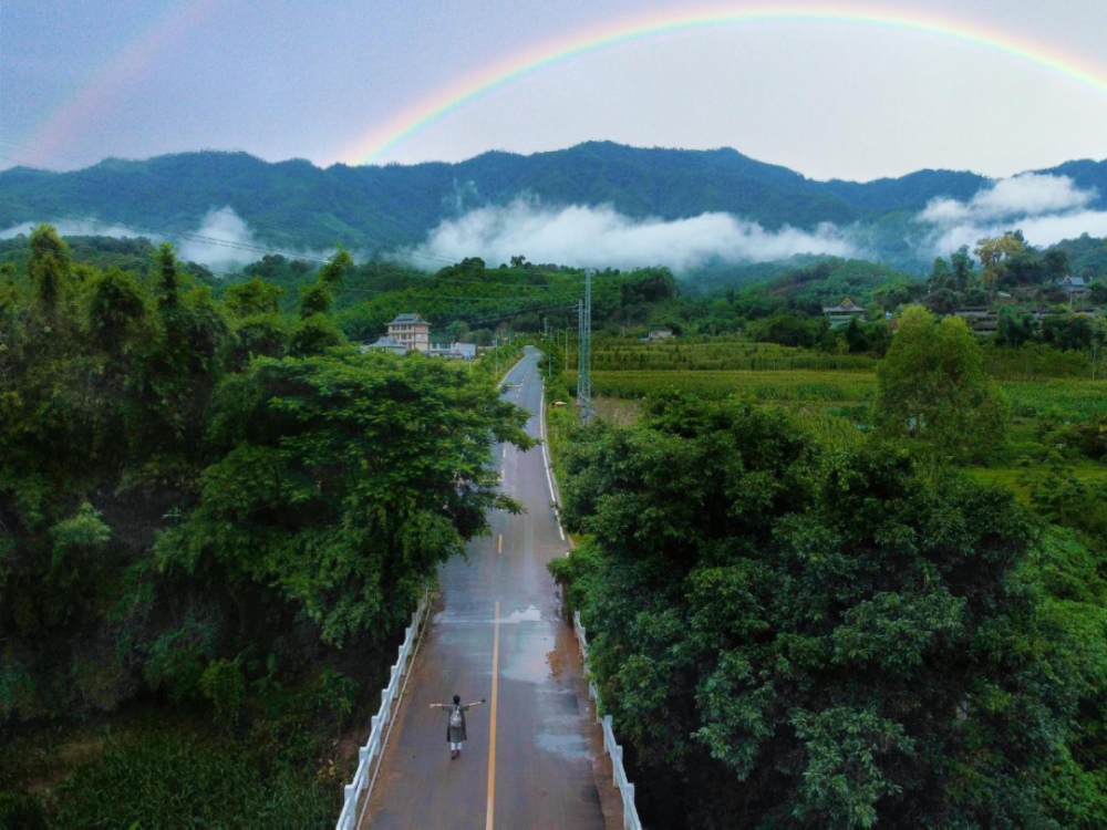 景谷芒卡熙康雲舍天兒冷種草一家飽含快樂因子的溫泉