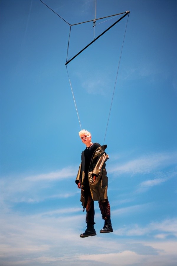 周杰伦爱徒18岁了派伟俊曝曾没有同学朋友聊音乐很孤独