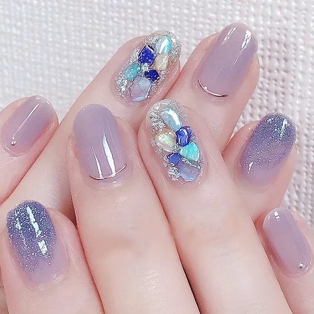 秋冬果冻色美甲,低调又温柔_腾讯新闻