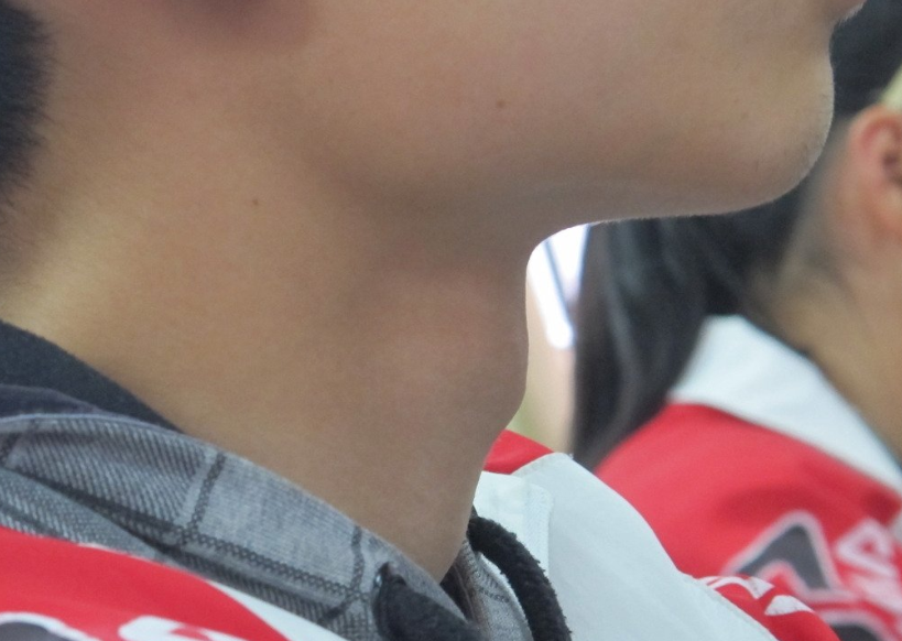 只要男孩身上还有这些特征,身高还能"窜一窜",妈妈别担心