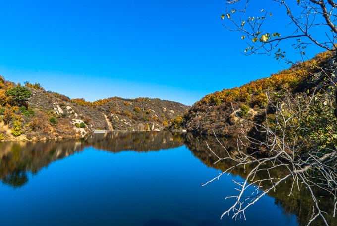 密云水库|京郊赏秋好去处，这里低调静美，有国画的意境，可以独享漫山秋色