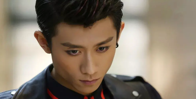 曹骏|加了尔冬升微信，曹骏依然难火，除了身高170，这里更虐……