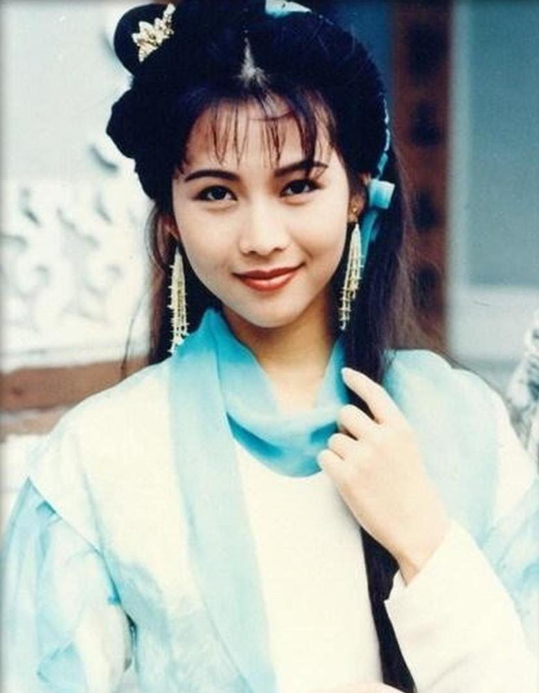 吴佩慈真惨?她只是被时代抛弃的骄傲公主,42岁的她不能哭出来