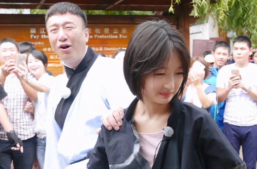 赵薇直言那个周什么雨周冬雨回复13字网友这情商绝了