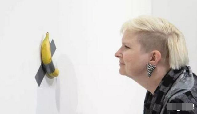 一口吃掉展览会85万天价的香蕉 来看看工作人员的奇葩操作 腾讯新闻