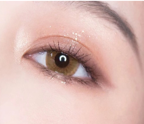 测试:你觉得哪只眼睛最有仙气?秒测你天生是哪种女人命!