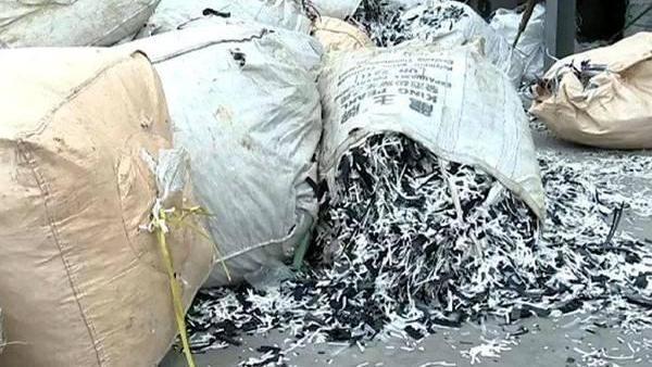 卫生纸|央视点名“毒卫生纸”品牌，比鞋底还脏，家长还在大包小包地购买