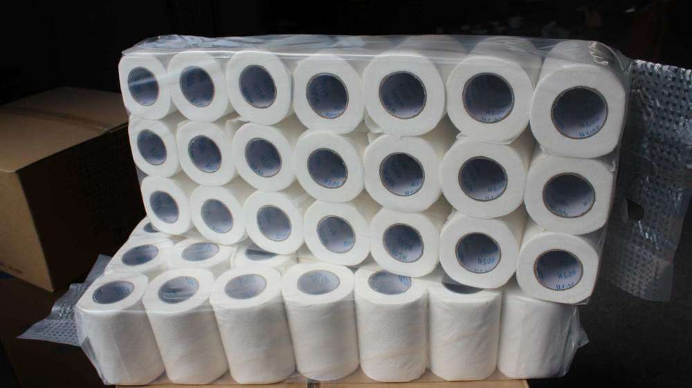 卫生纸|央视点名“毒卫生纸”品牌，比鞋底还脏，家长还在大包小包地购买