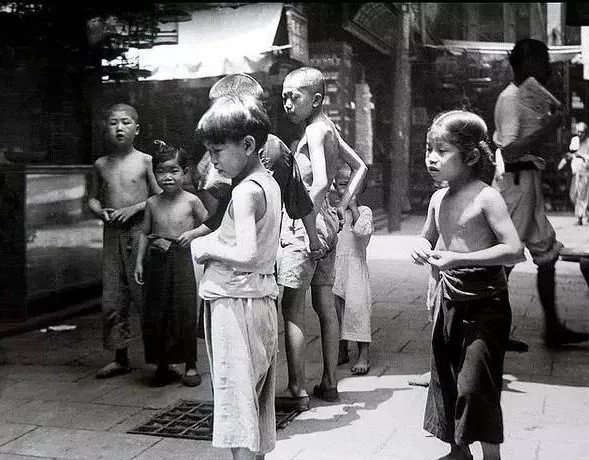 北京|珍贵老照片，很多人仿佛穿越了！