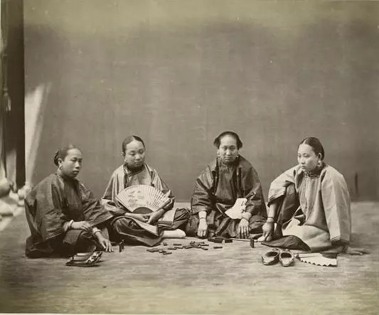 北京|珍贵老照片，很多人仿佛穿越了！