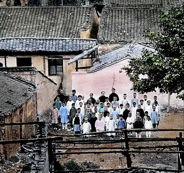 北京|珍贵老照片，很多人仿佛穿越了！